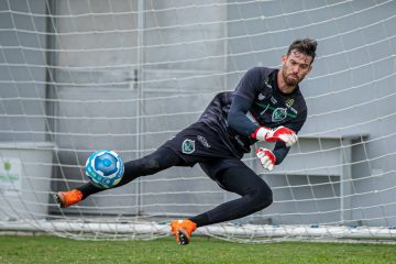 Vinicius, destaque do Manaus, almeja acesso à Série C: “Quero deixar meu legado no clube”