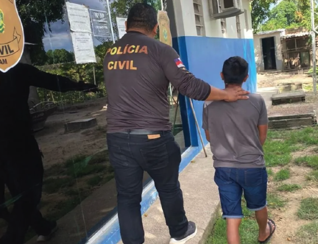 Professor indígena é preso no Amazonas por abusar sexualmente das próprias filhas